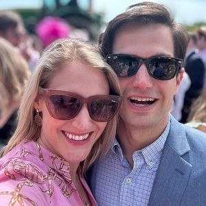 Meet your Posher, Alyson